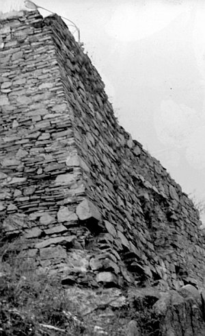 Залишки стін Звягельського замку (фото 70-х р. ХХ ст.)