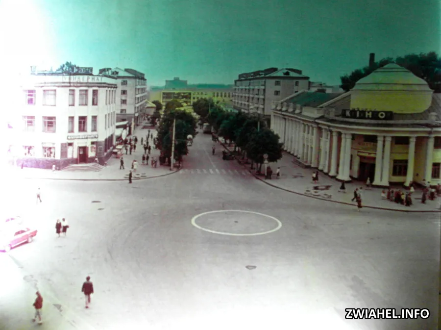 Центральна площа міста та перспектива вулиці Шевченка у напрямку Палацу культури