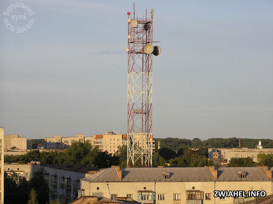 Телевізійна вежа, ще без обладнання стільникових операторів