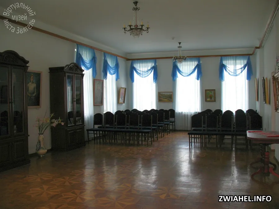 Музей родини Косачів: зал 6 (вітальня)
